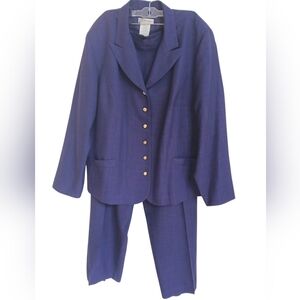 Dress Barn Women's Navy Blue Blazer and Pants Set with Gold Buttons-Size 24W NWT